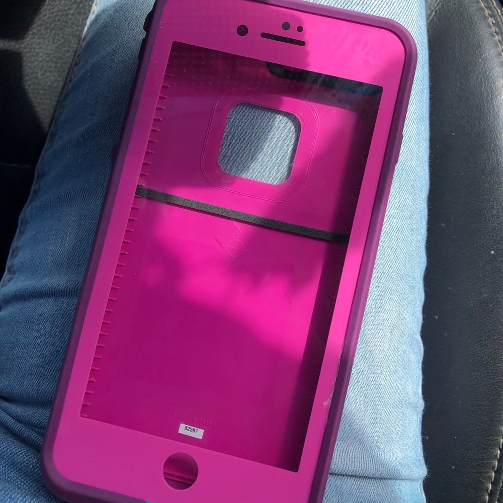 LIFEPROOF CASE FOR IPHONE 8 PLUS